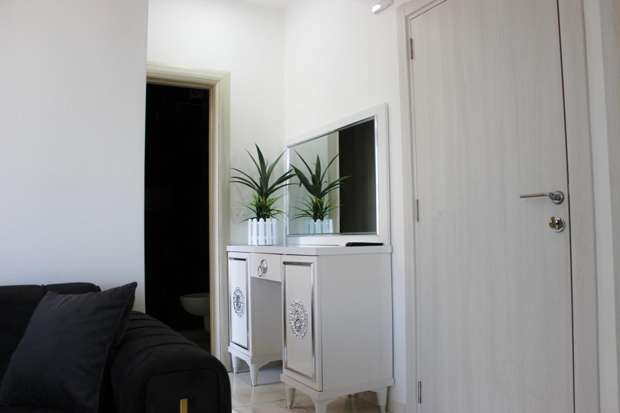 M&H Apartments Улцинь Экстерьер фото